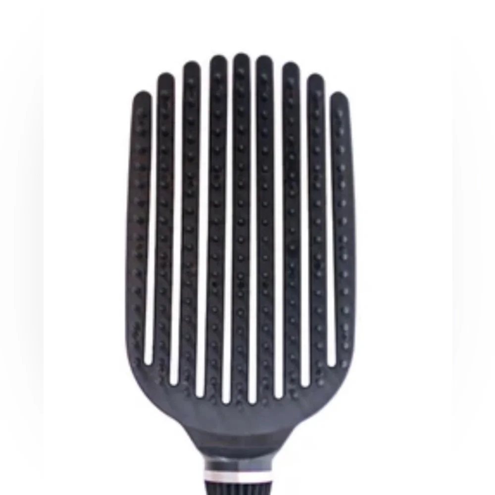 New! Good Housekeeping Detangle Buster Full Hair Brush